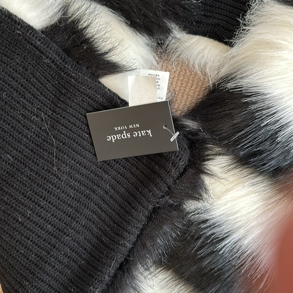 Shawl - Picture 5 of 7